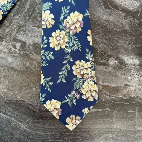 Geoffrey Beene Floral Silk Wide Vintage Tie Blue Cream Business Spring Summer - Picture 3 of 6